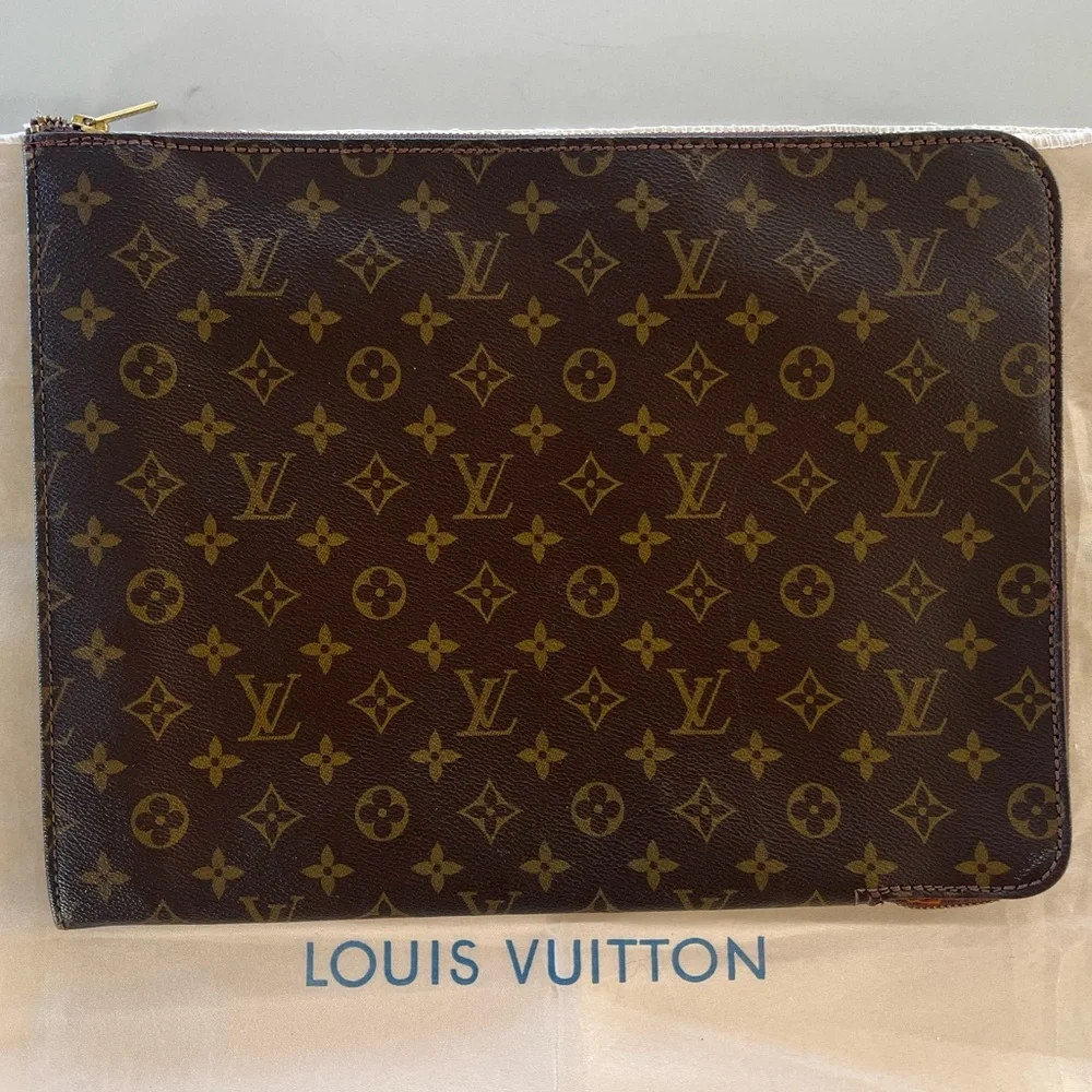 Louis Vuitton Laptop Sleeve Pouch Vintage 1982 Monogram Poche Document Portfolio